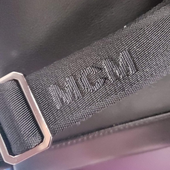 MCM large backpack - Picture 4 of 8